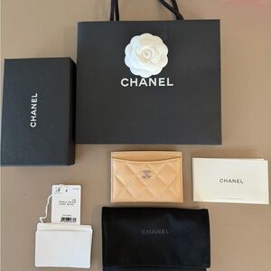 Chanel Beige Caviar Cardholder